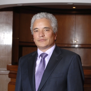 FOTO DE DR JESUS ACOSTA- GINECOLOGO ONCOLOGICO